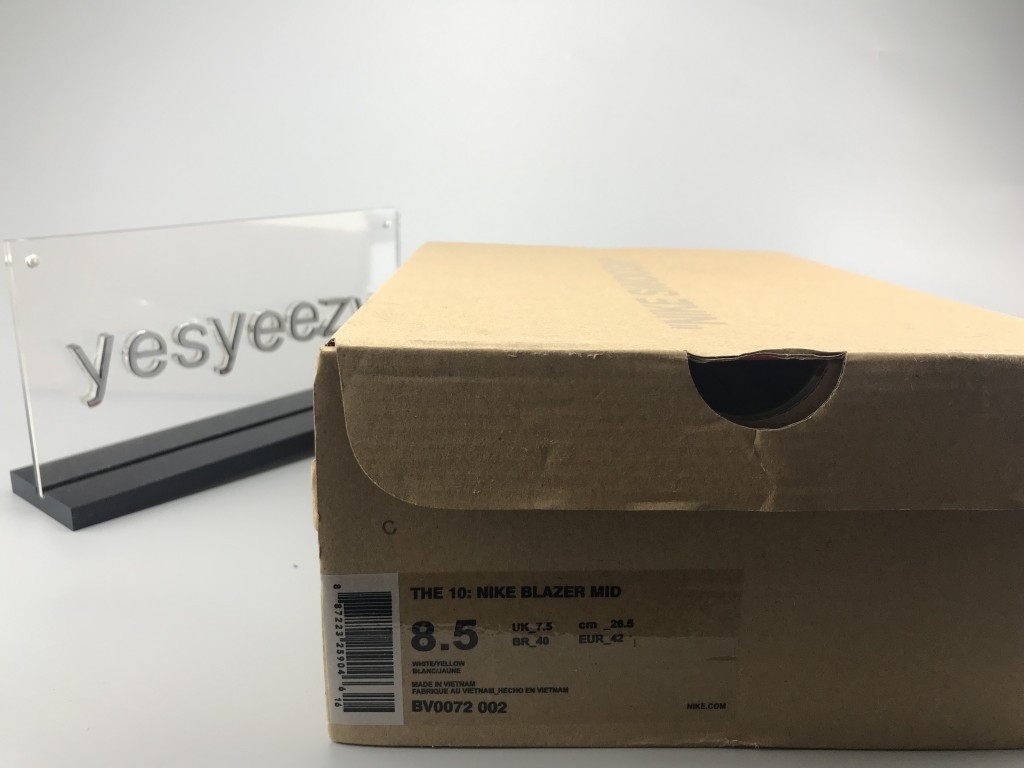 UA NIKE SACAI X BLAZER MID 