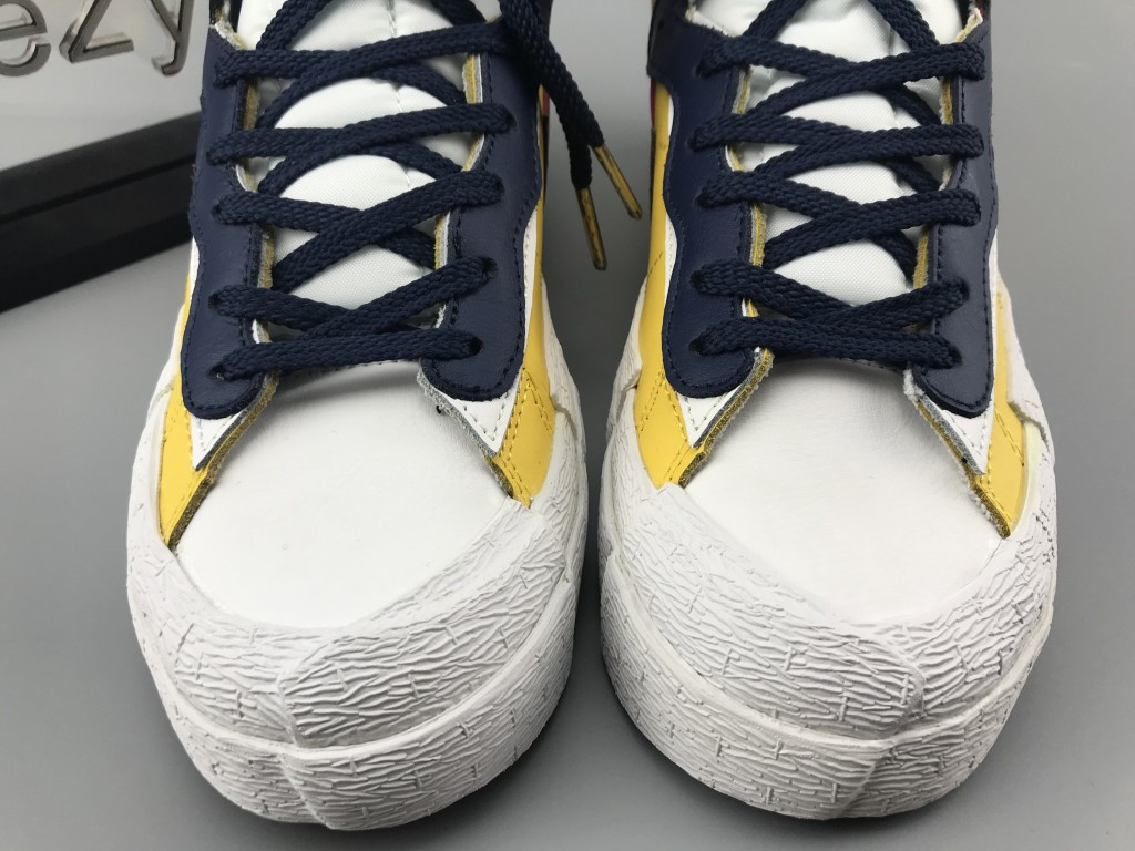 UA NIKE SACAI X BLAZER MID 