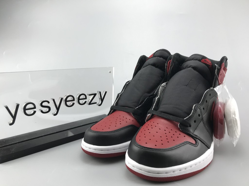 UA AIR JORDAN 1 RETRO HIGH OG "BANNED 2016 RELEASE"