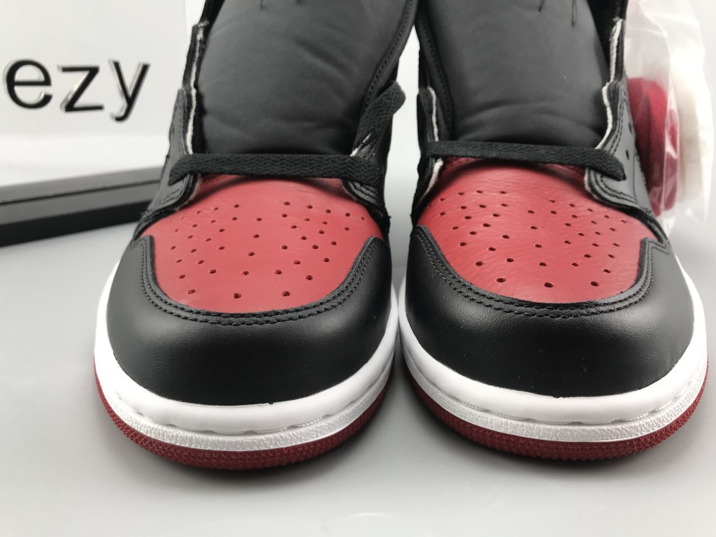 UA AIR JORDAN 1 RETRO HIGH OG "BANNED 2016 RELEASE"