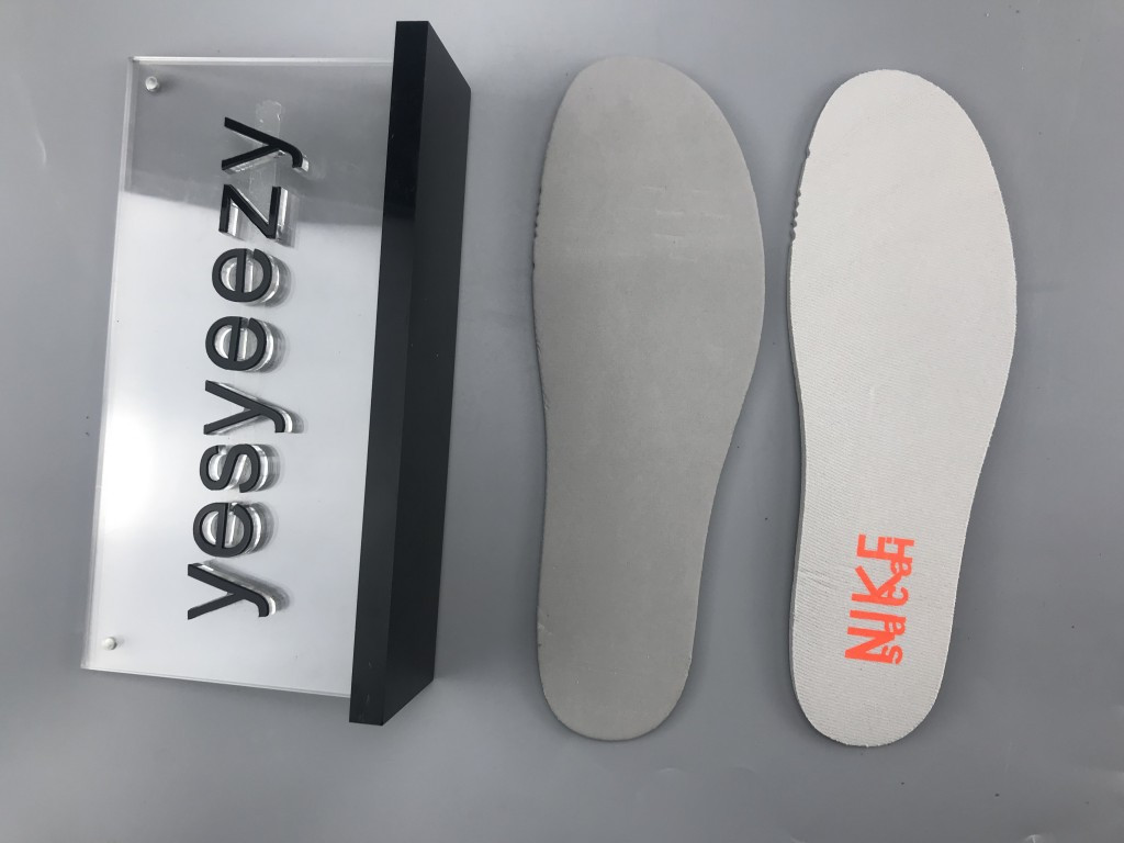 UA NIKE LDWAFFLE/SACAI WHITE GREY