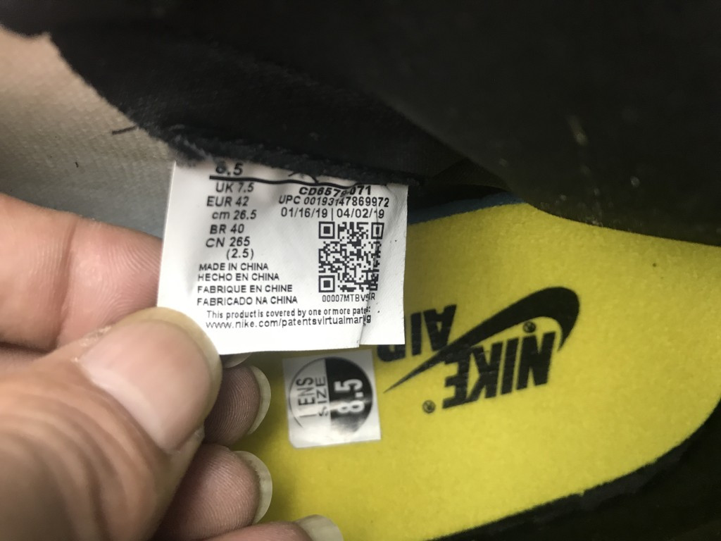 UA AIR JORDAN 1 RETRO HIGH OG 