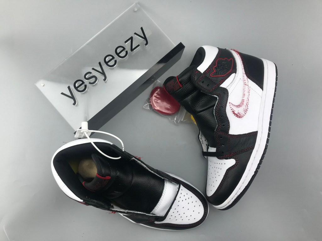 UA AIR JORDAN 1 RETRO HIGH OG 