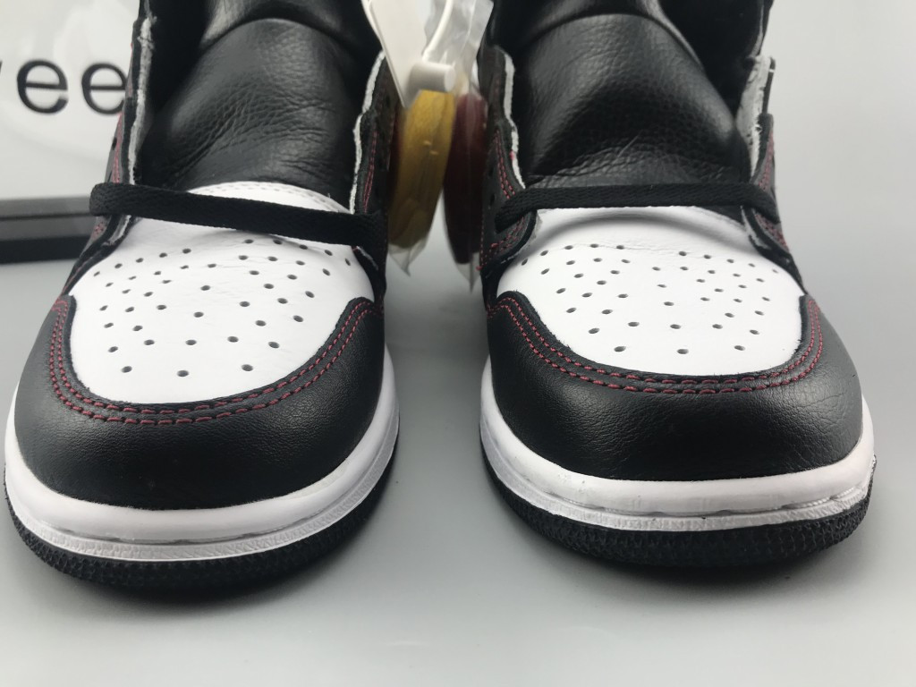 UA AIR JORDAN 1 RETRO HIGH OG 