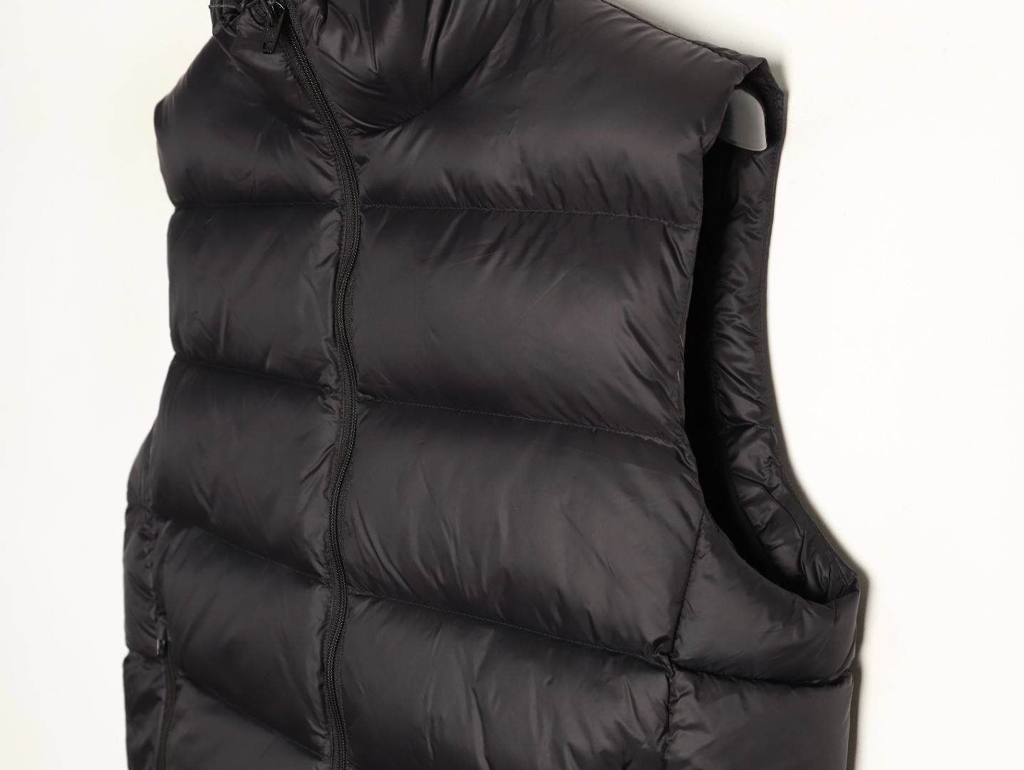 Ba1en*iaga BLCG Puffer Vest