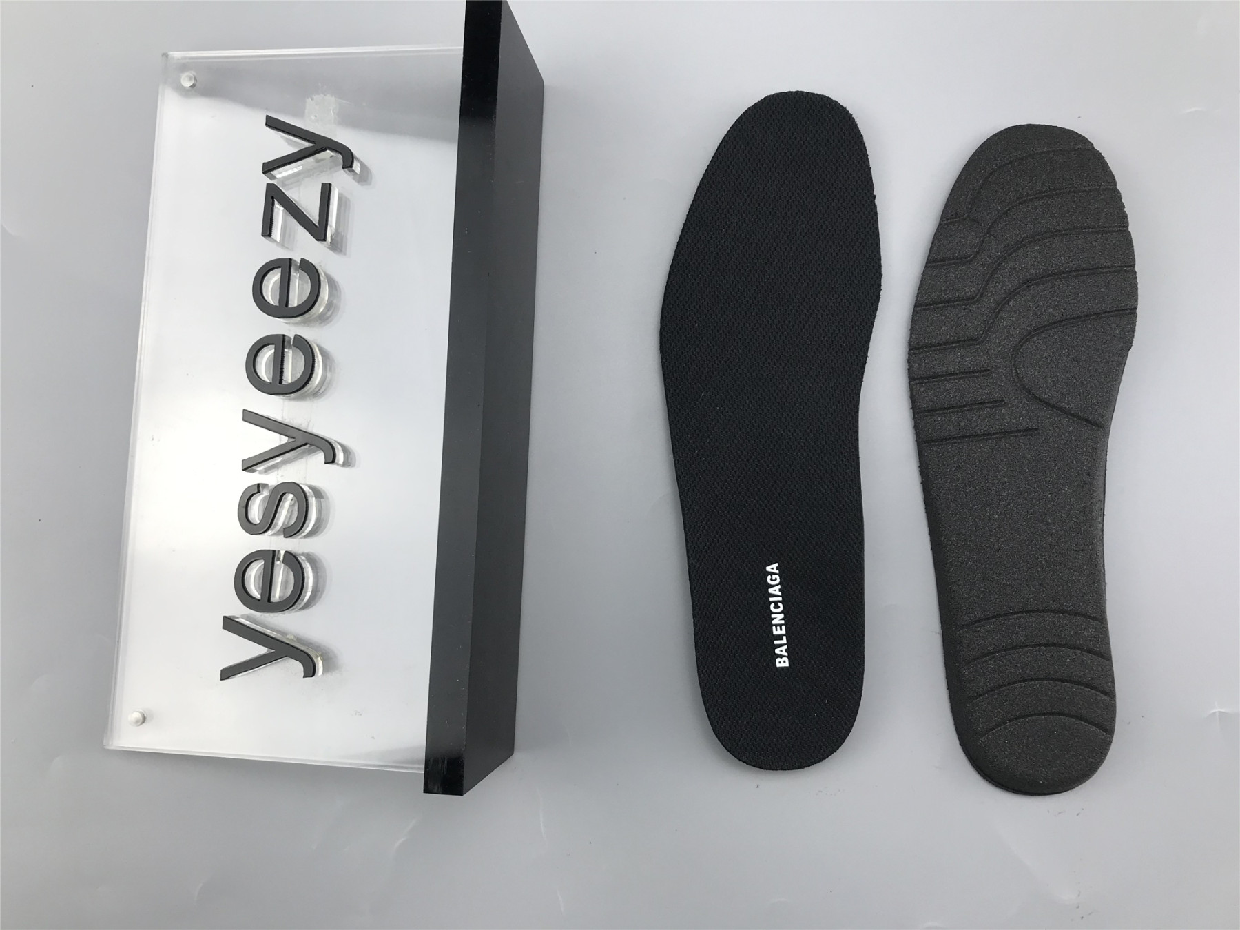 UA TRIPLE S TRAINERS BLACK