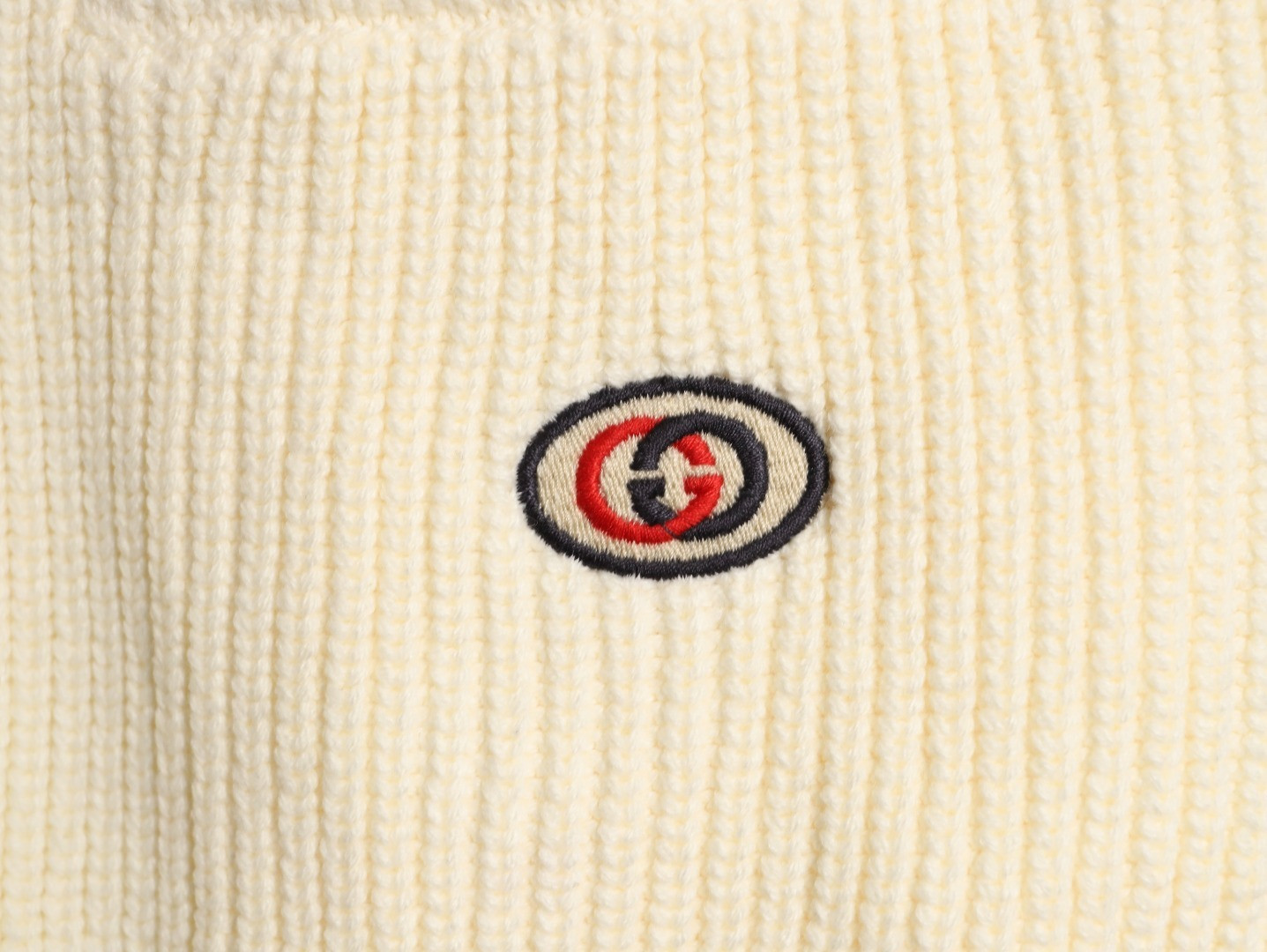 Gvc*1 25Fw Cardigan Sweaters