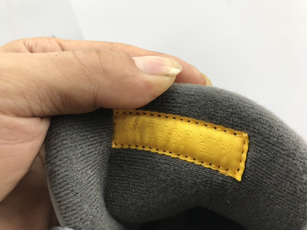 UA AIR JORDAN 4 RETRO "COOL GREY 2019 RELEASE"