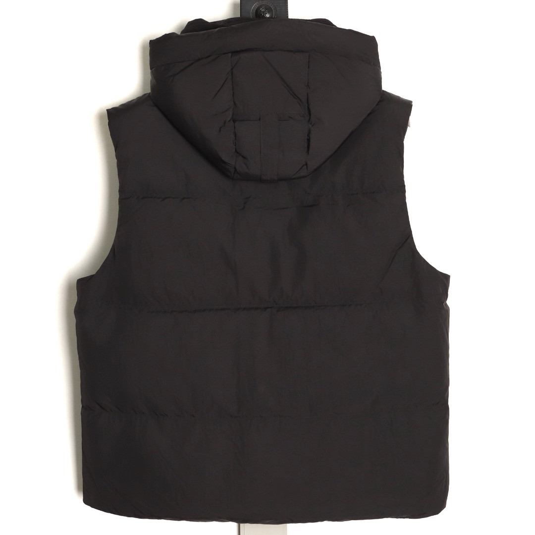 Can*a G00se Puffer Vest