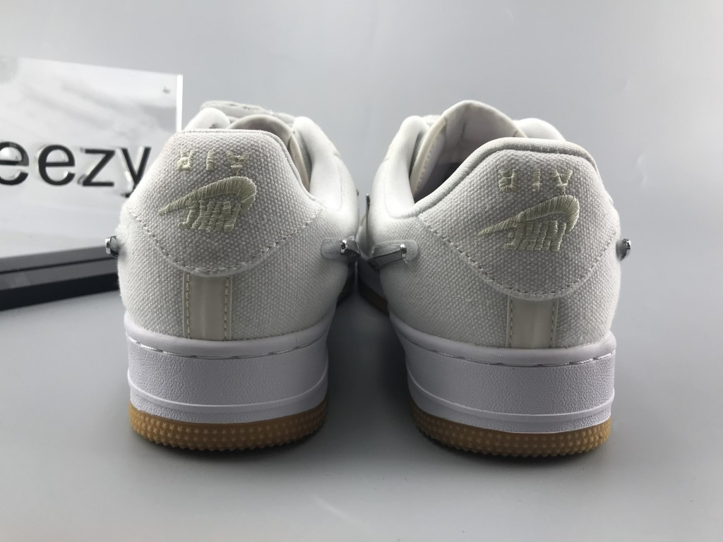 UA NIKE AIR FORCE 1 LOW "TRAVIS SCOTT" 2017