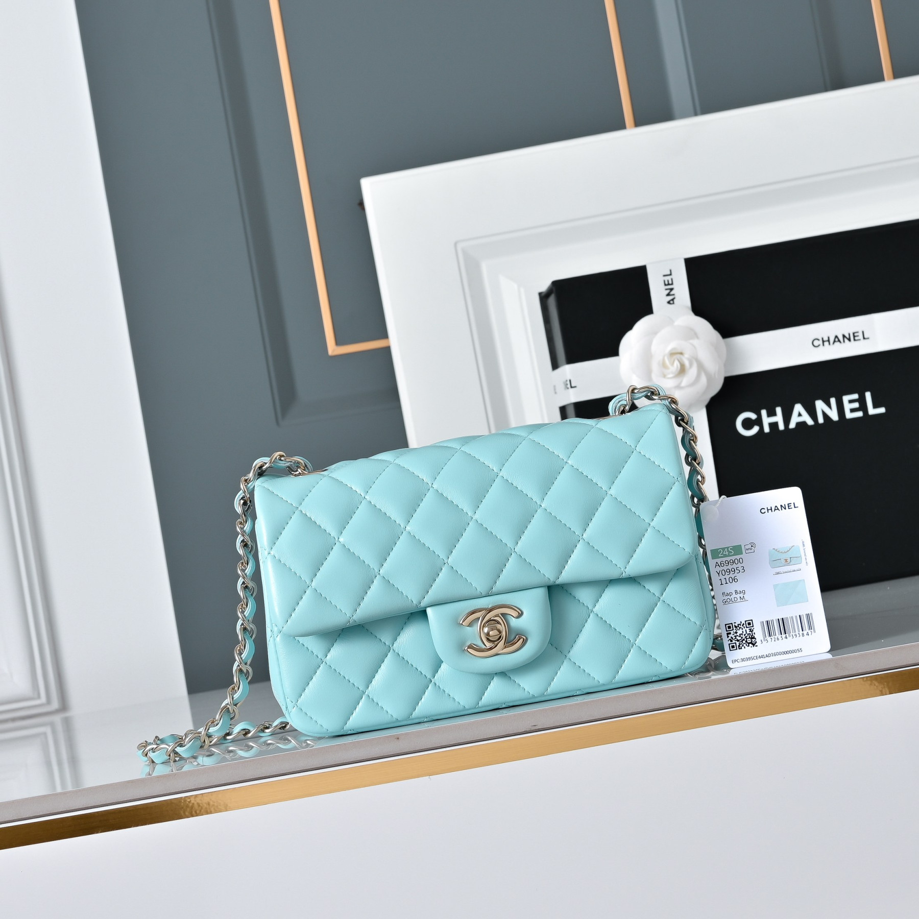 Ch**el mini flap bag 20x12x6.5cm