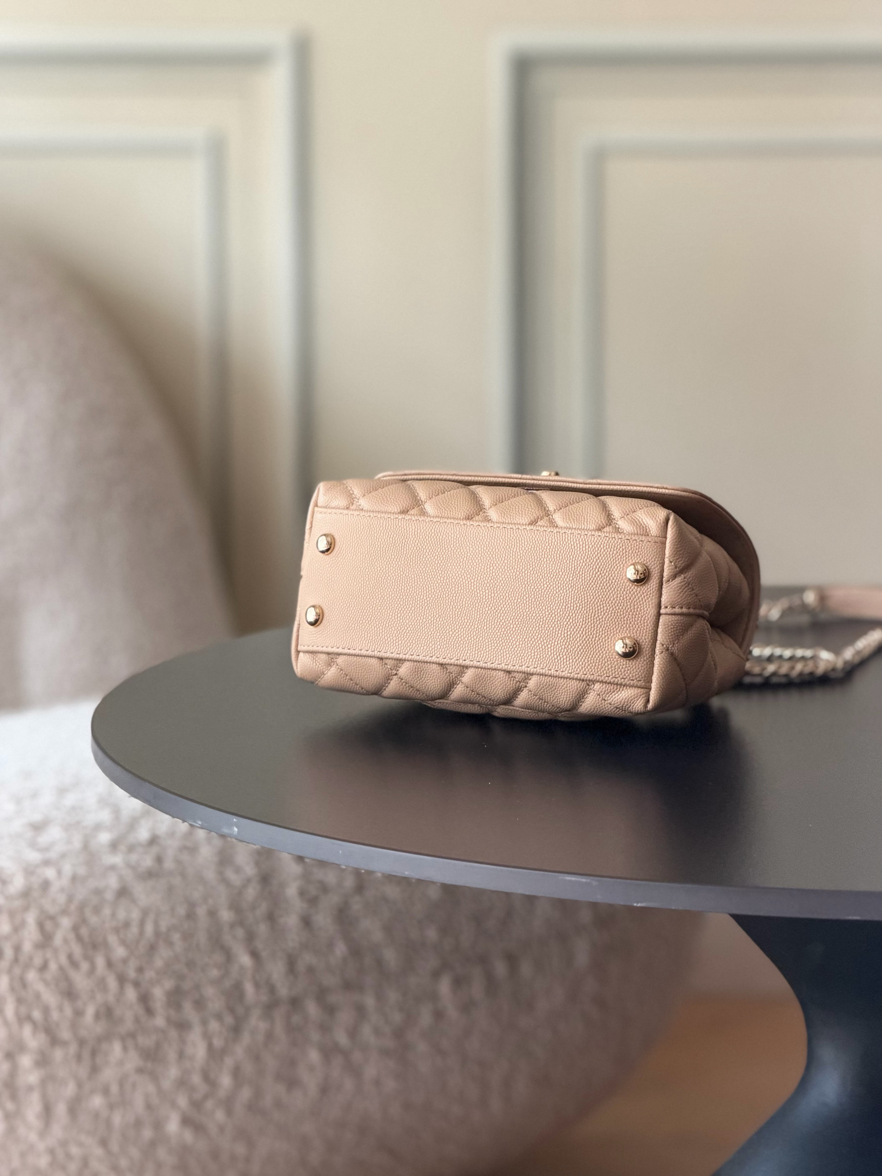 CHANEL mini coco handle 13x19x9cm