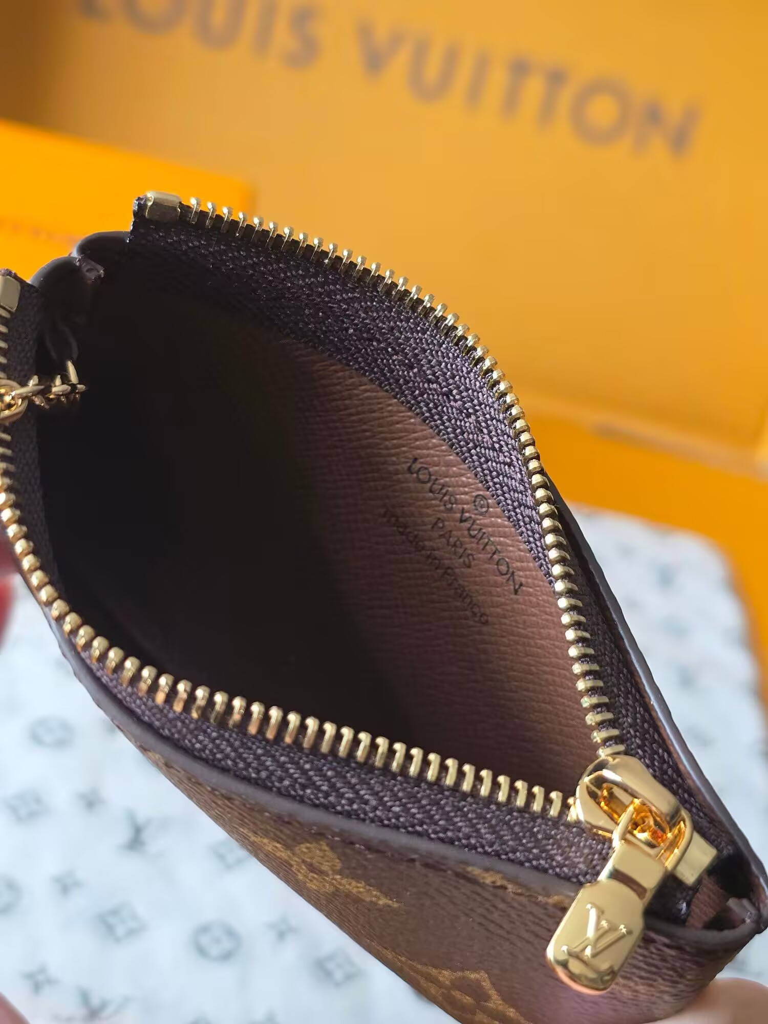 Louis Vuitton Monogram Canvas Key Case M62650 12x7x1.5cm