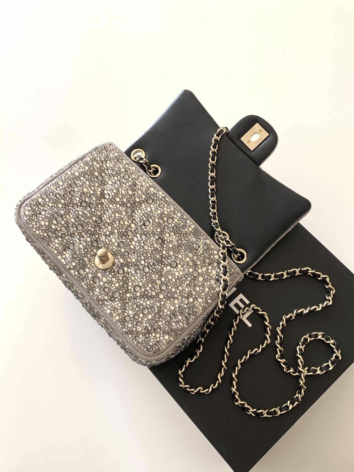 Ch**el Flap Bag 13x21x8cm