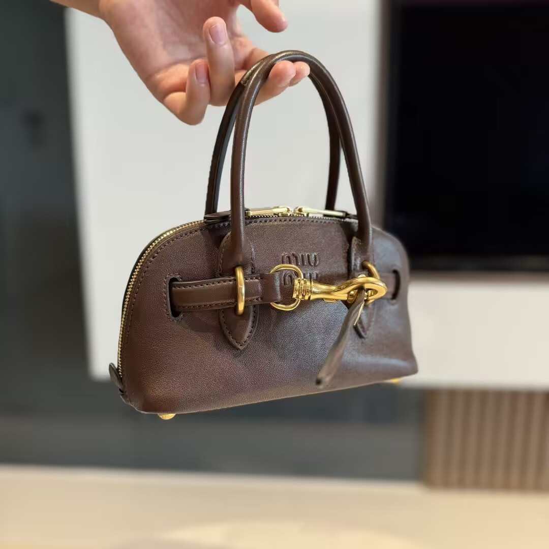 M1v M1v Aventure Mini Nappa Leather Bag 21x8x13cm