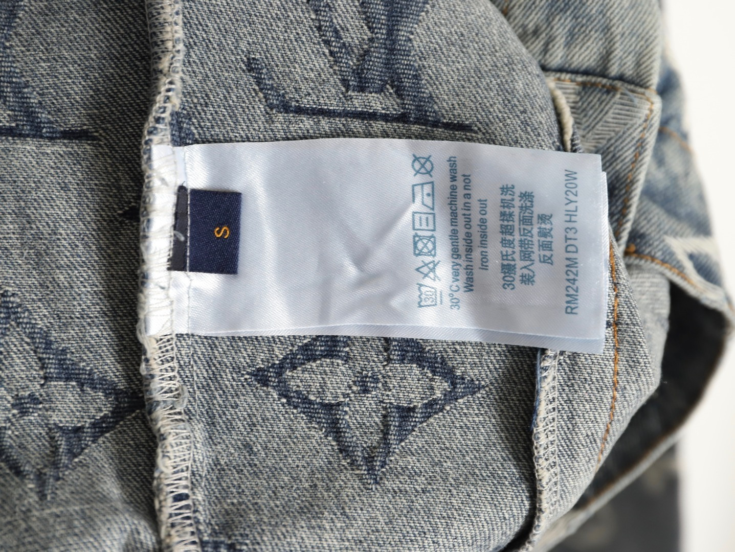 L0vis Vvtt0n Denim Jacket