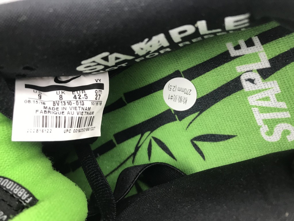 UA NIKE SB DUNK LOW PRO OG "PANDA PIGEON"