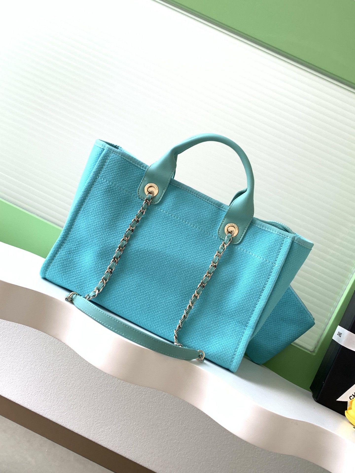 Ch**el deauville tote shopping bag 33x22x13cm