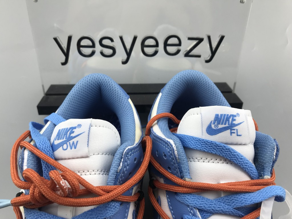 UA OFF WHITE X NIKE SB DUNK LOW "UNC"