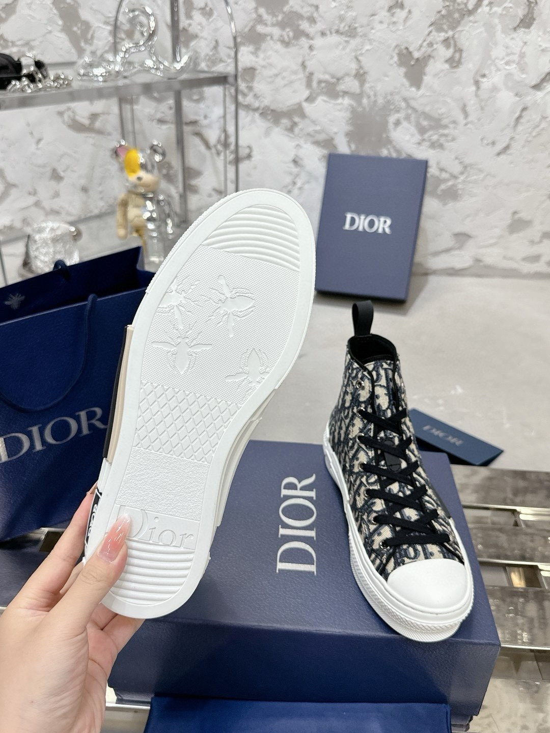 ua D10r sneaker