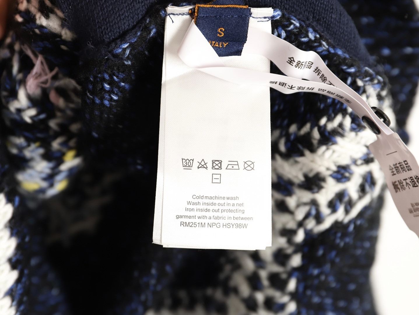 L0vis Vvtt0n Sweaters Coats