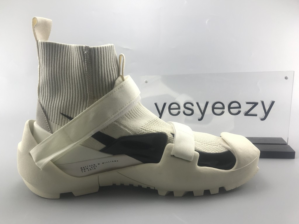 UA NIKE W FREE TR FLYKNIT 3 / MMW