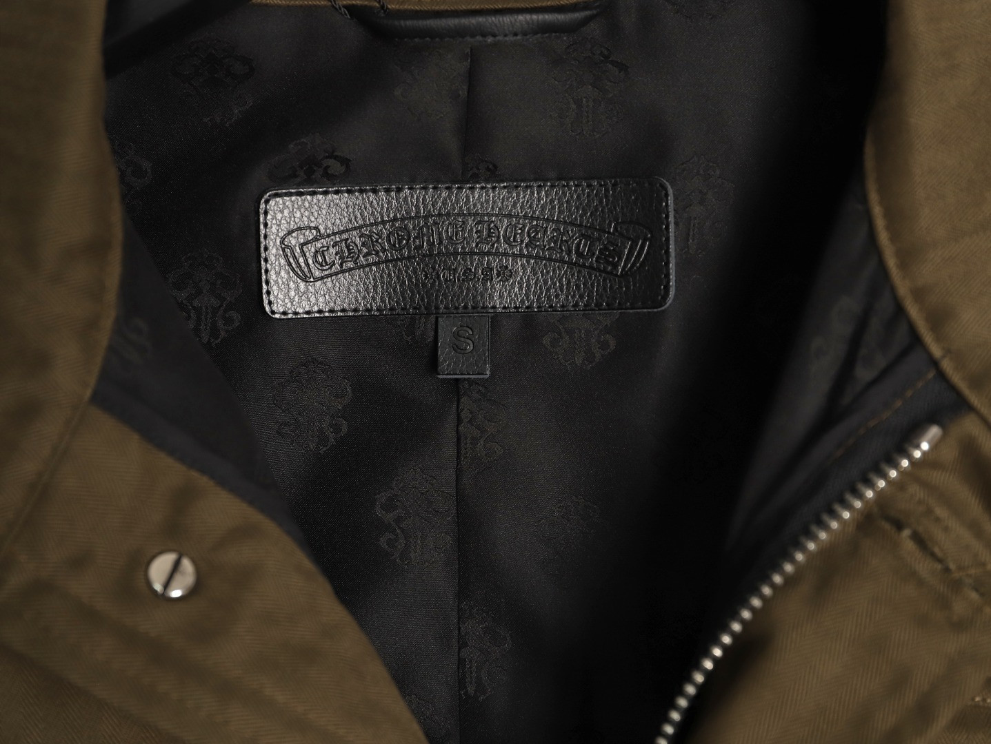 Ch*0me He**ts CH 25Fw Coats