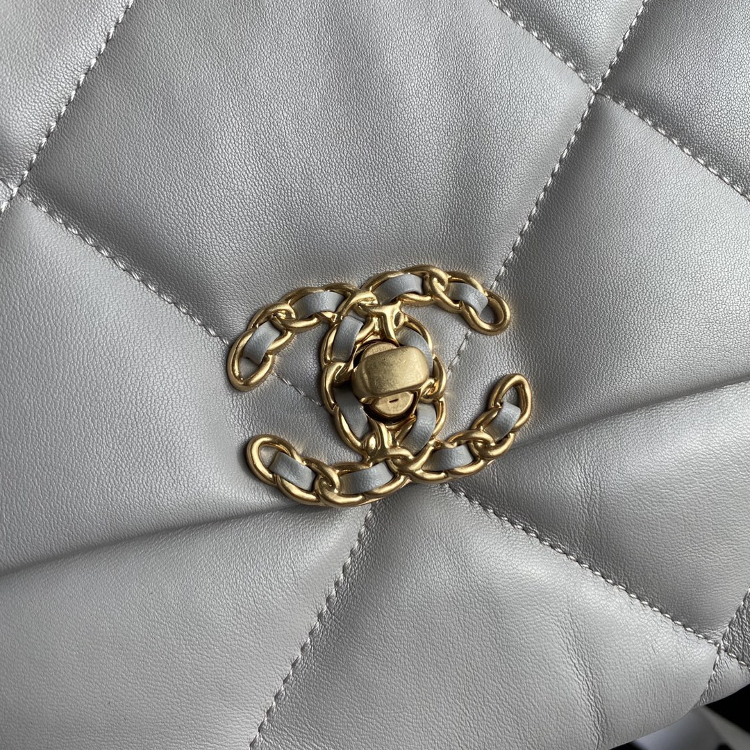 Ch**el 19 Handbag AS1161 30x20x10cm