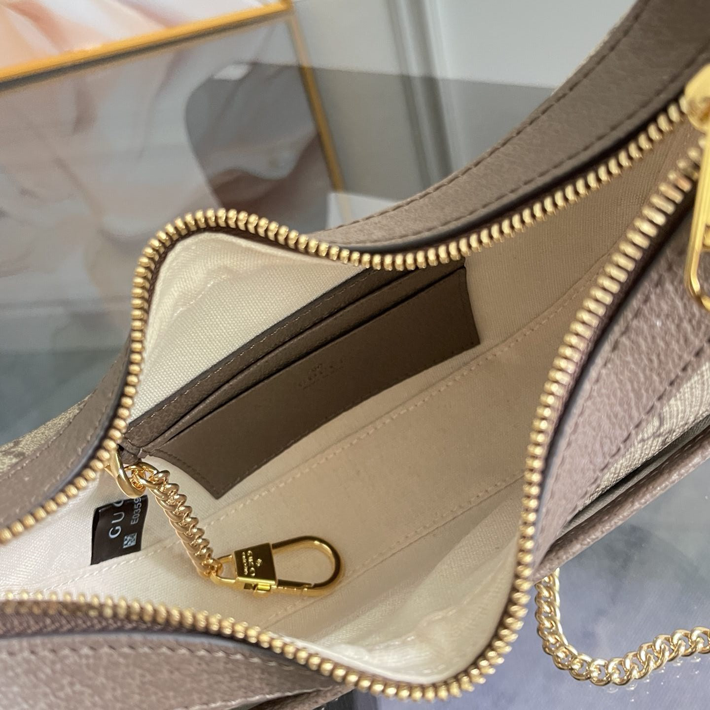 Gucci Ophidia Mini GG Canvas Shoulder Bag 20x14.5x4cm