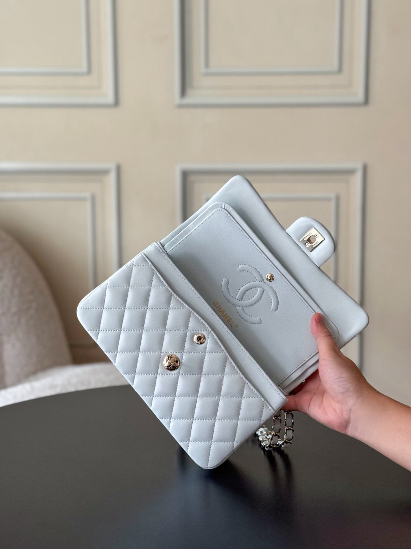 Ch**el Small Classic Bag 23x6.5x14cm