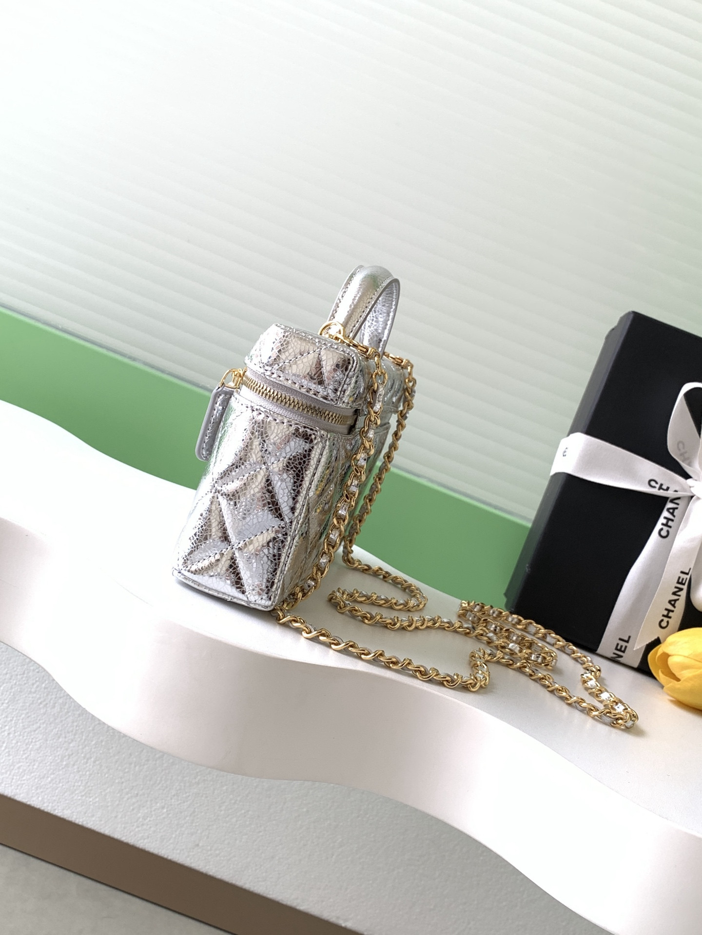 Ch**el Vanity with Chain 17x19x5cm