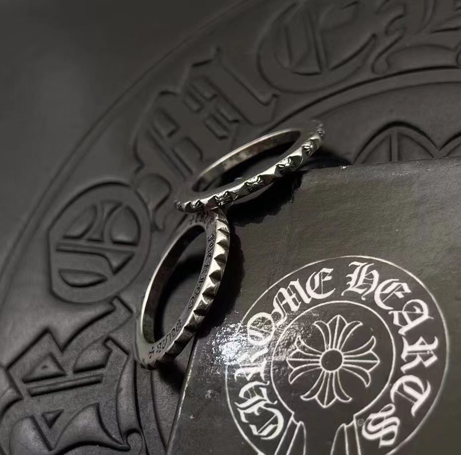 Ch*0me He**ts Cross Ring