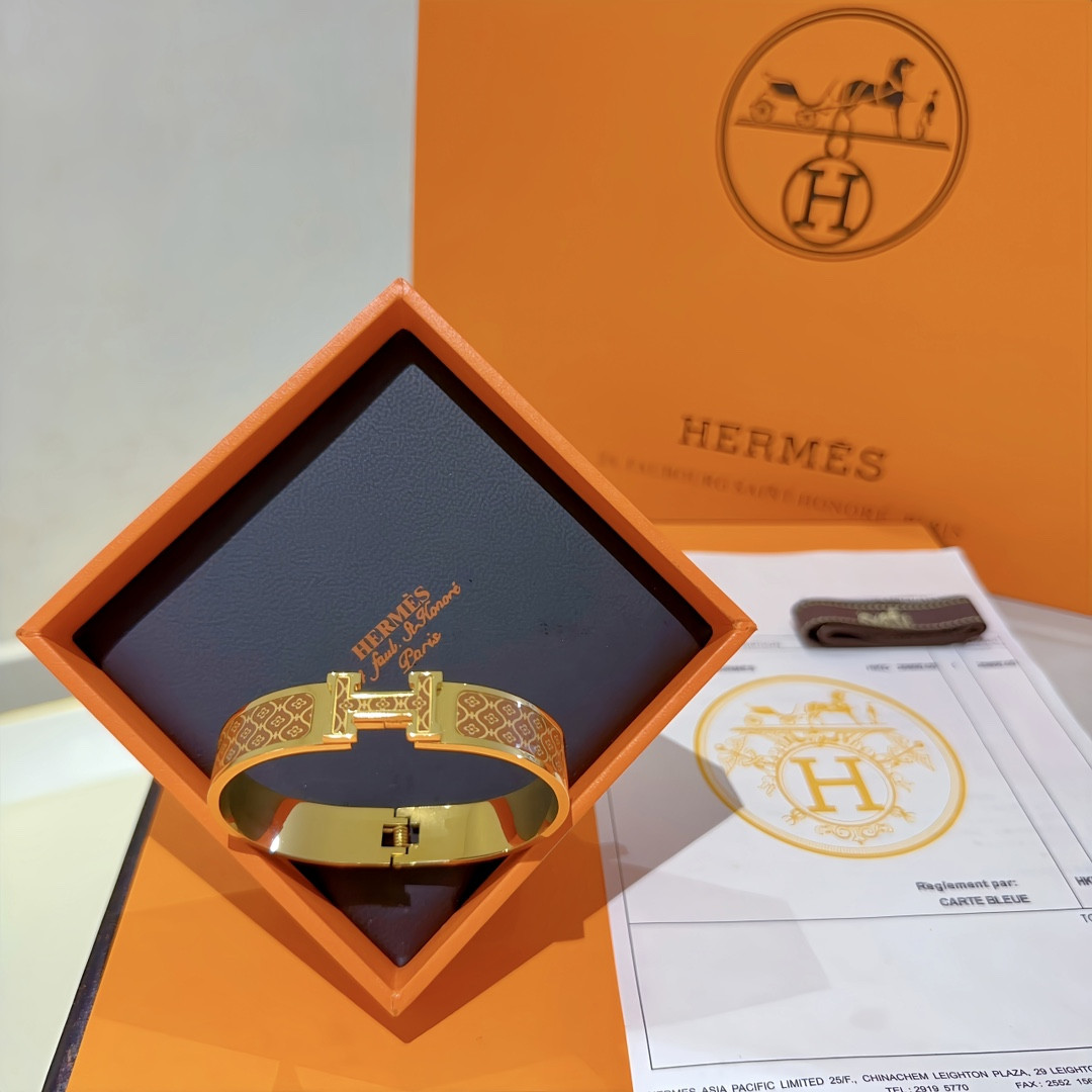 Hermes enamel Bracelet