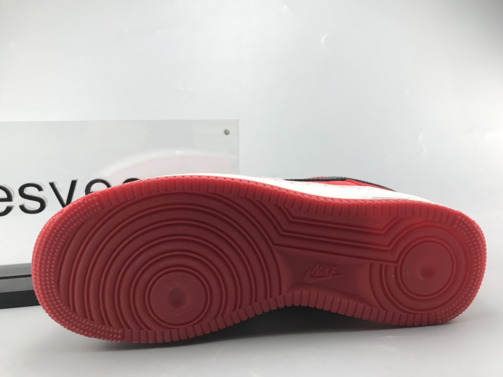 UA NIKE AIR FORCE 1 LOW 1WORLD CLOT