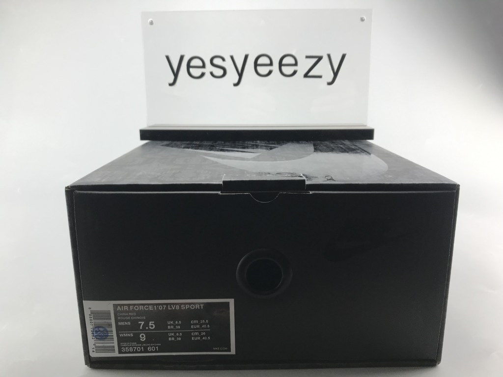 UA NIKE AIR FORCE 1 LOW 1WORLD CLOT