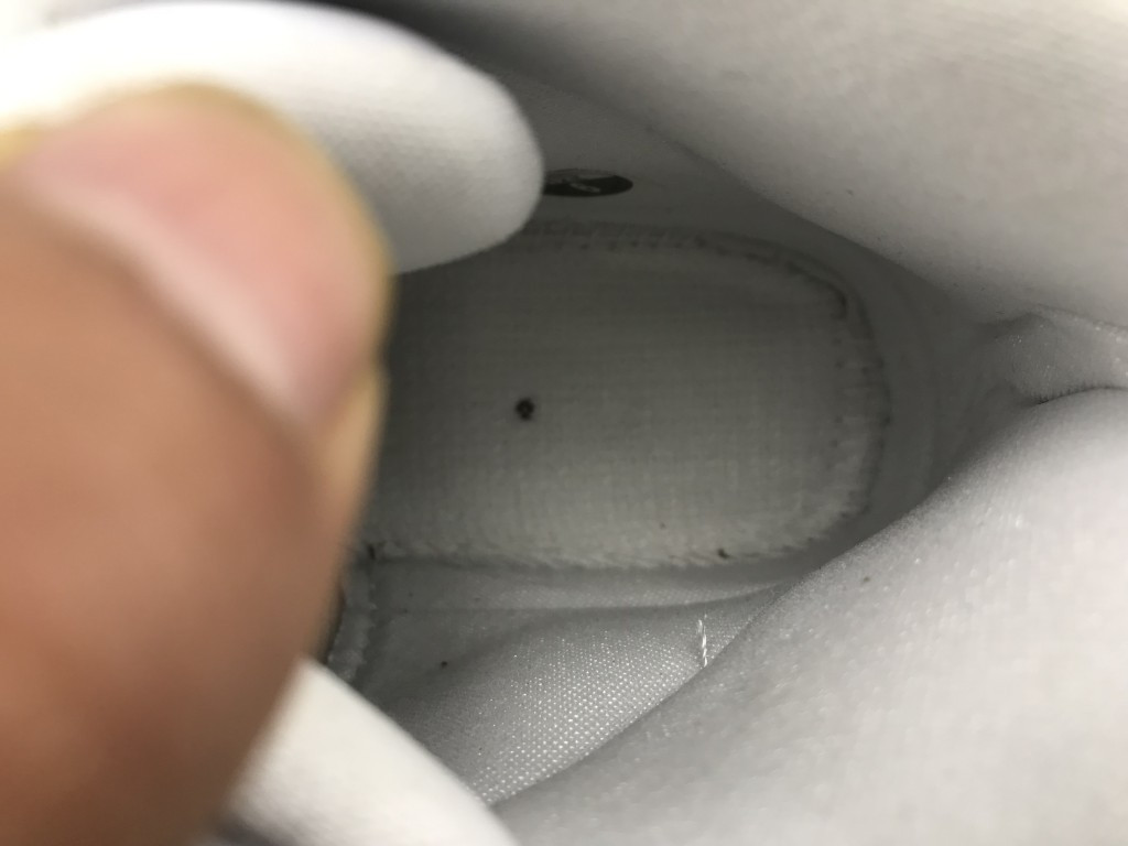 UA WMNS AIR JORDAN 11 RETRO "VAST GREY"