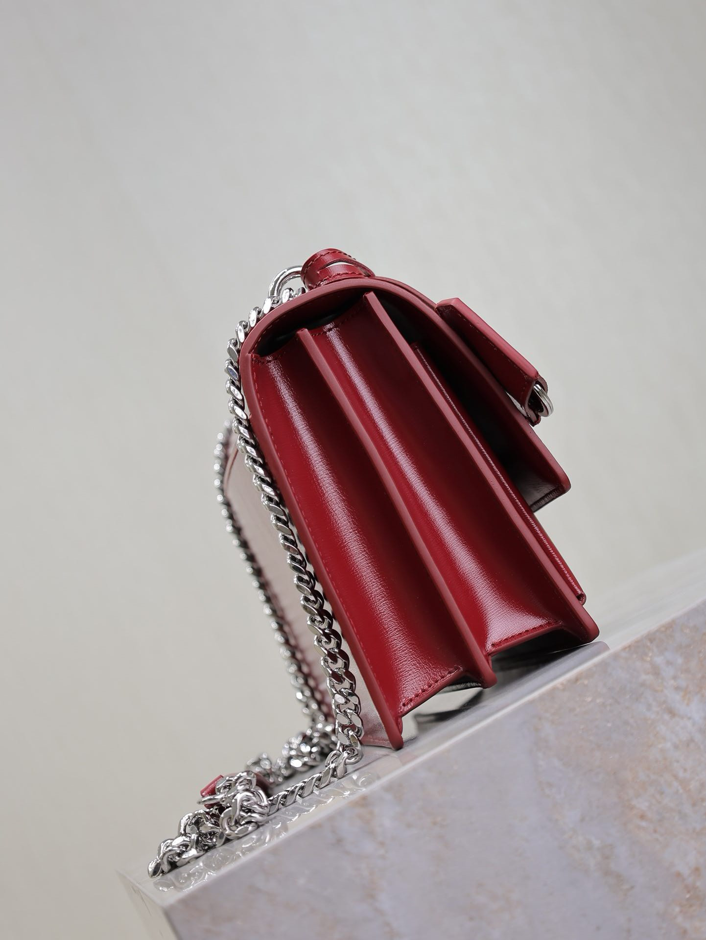 Y51 SUNSET MEDIUM IN SMOOTH LEATHER 20x16 x6.4cm