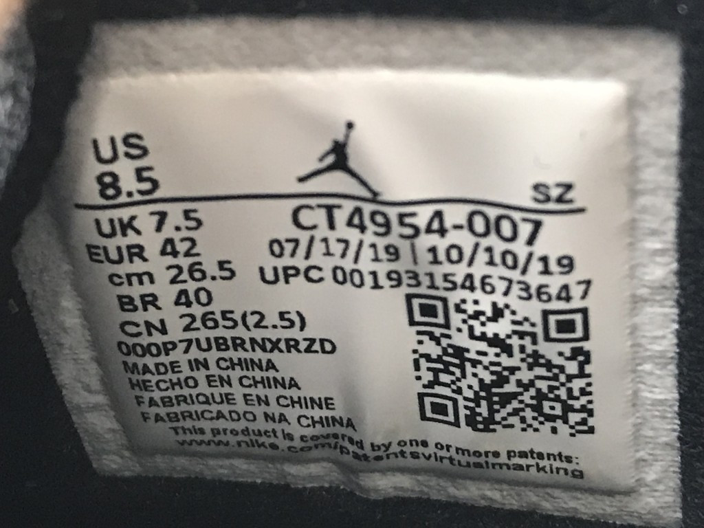 UA AIR JORDAN 6 DMP DEFINING MOMENTS