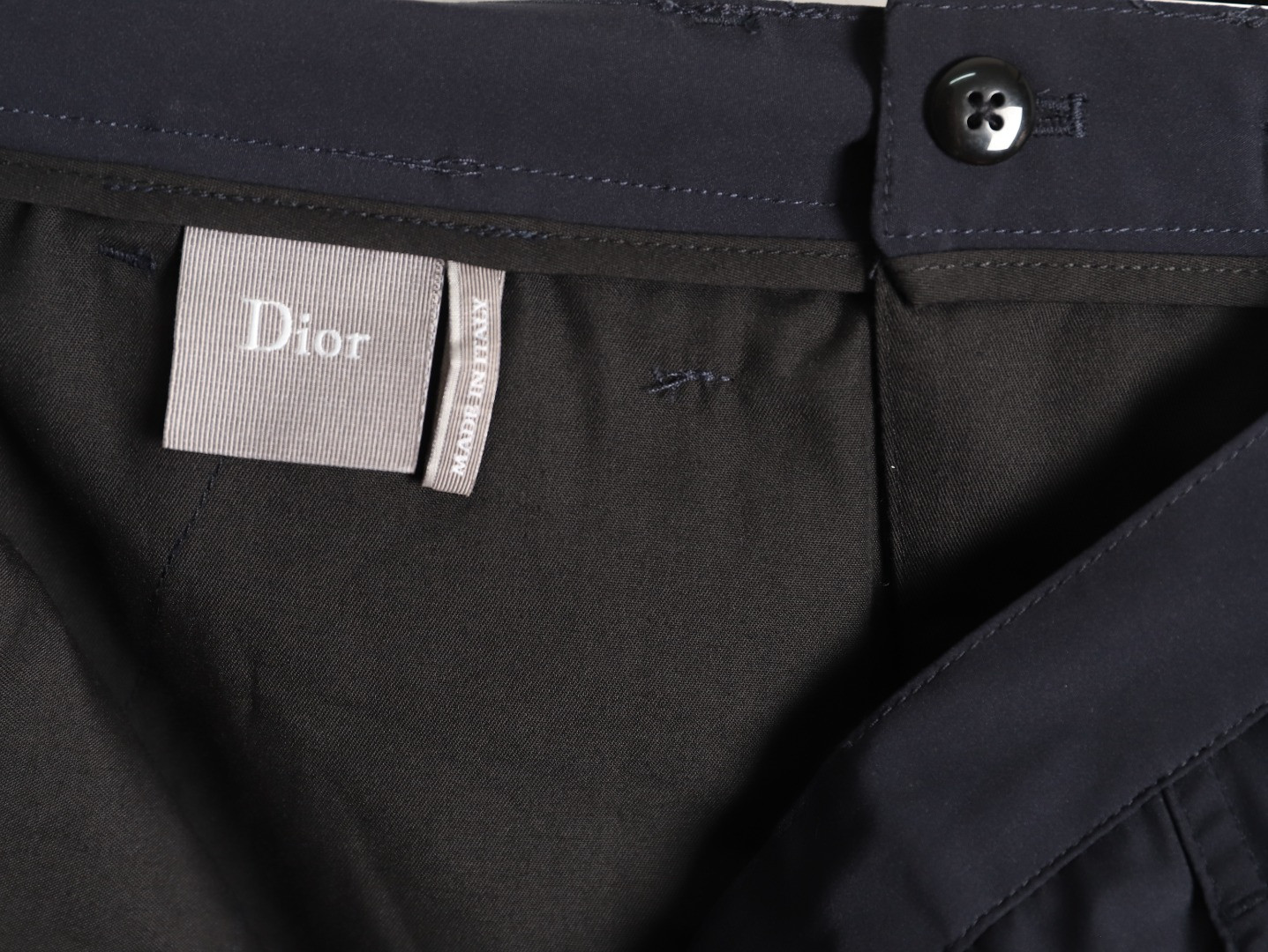 D10r shorts