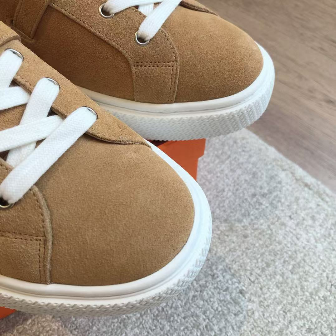 UA H**me5 Day Sneaker