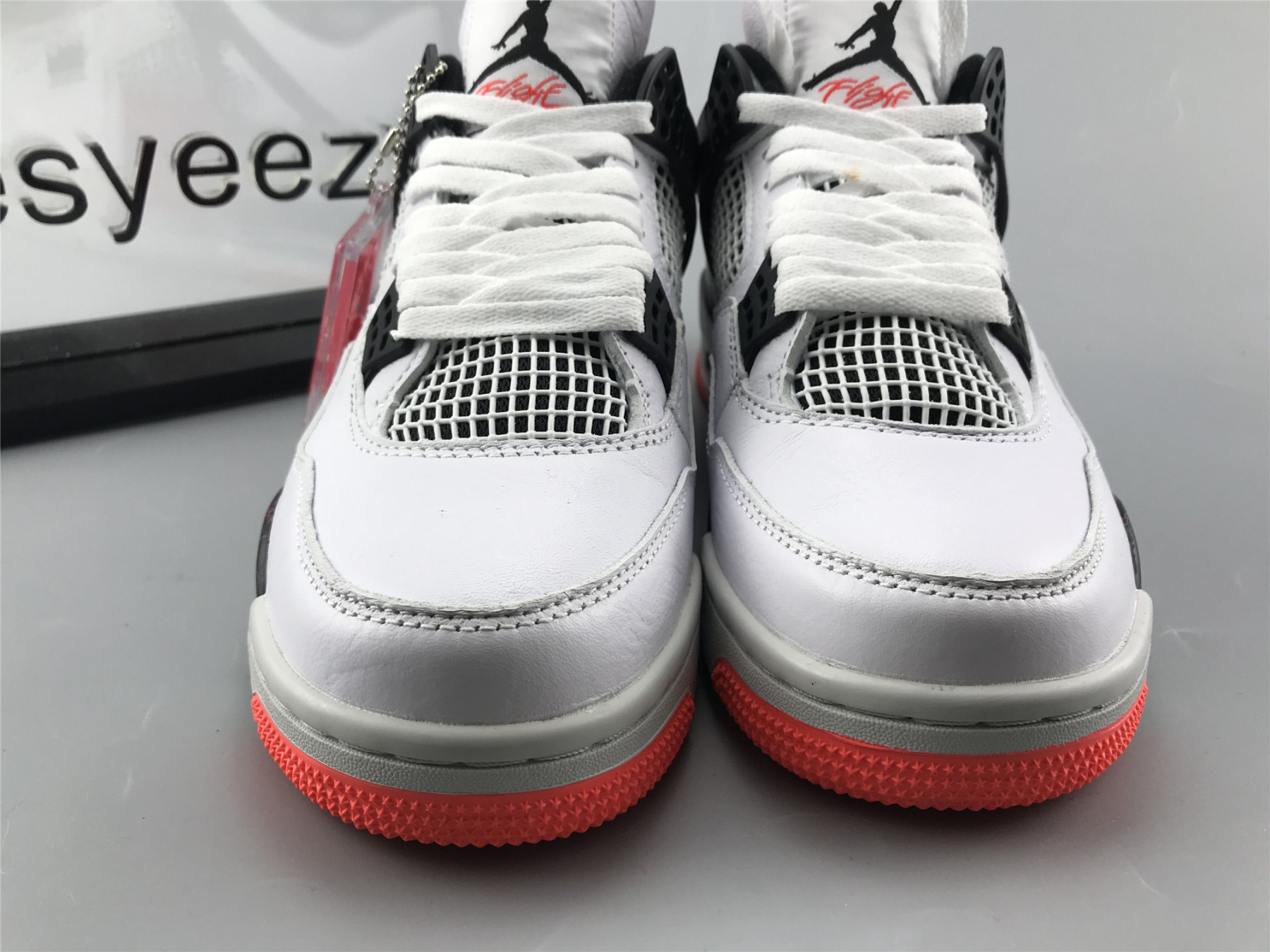 UA AIR JORDAN 4 RETRO "PALE CITRON"