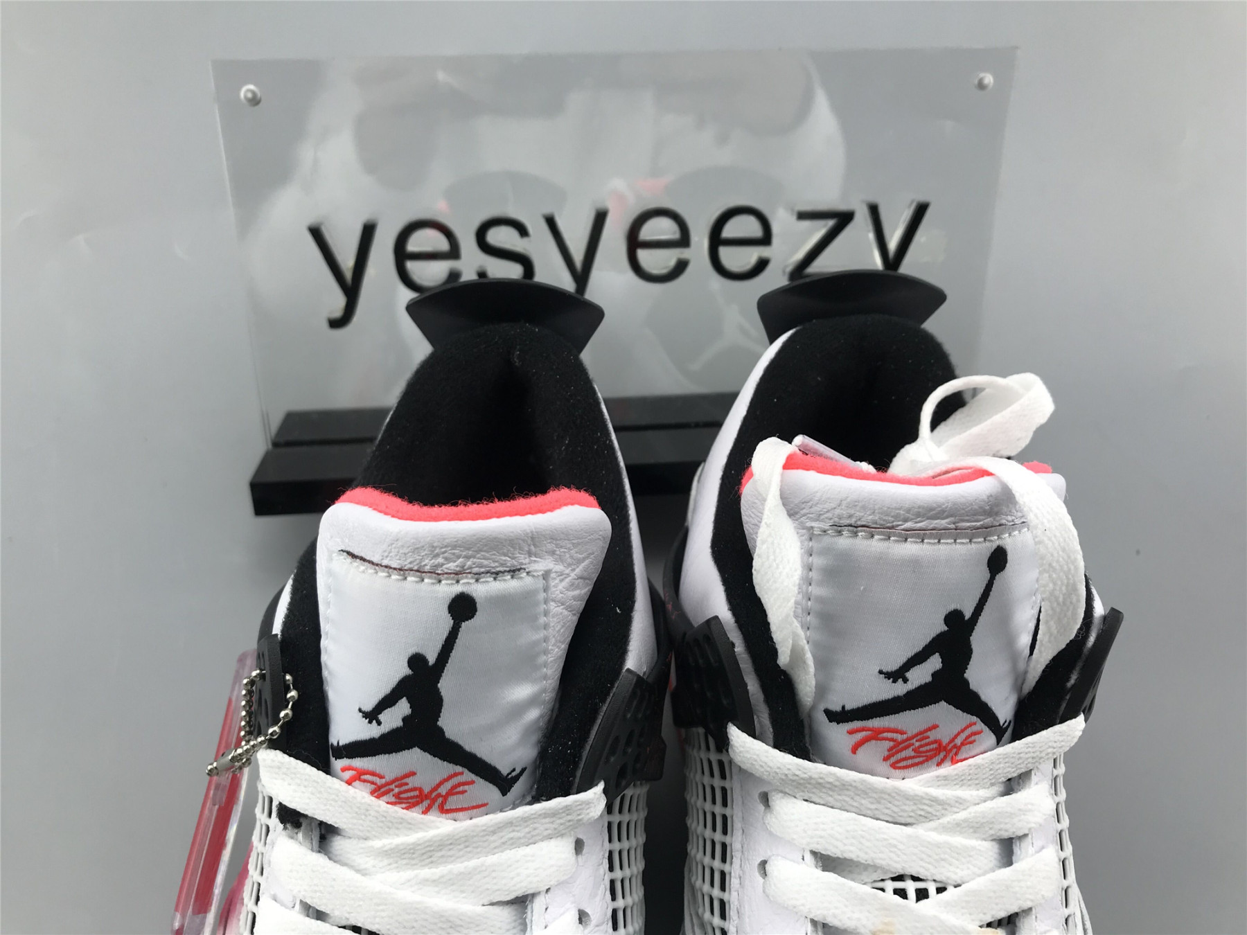 UA AIR JORDAN 4 RETRO "PALE CITRON"