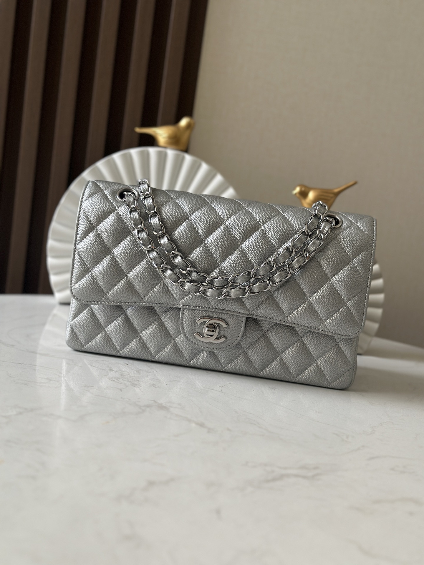 Chanel Classic Flap Bag 15x25.5x6cm
