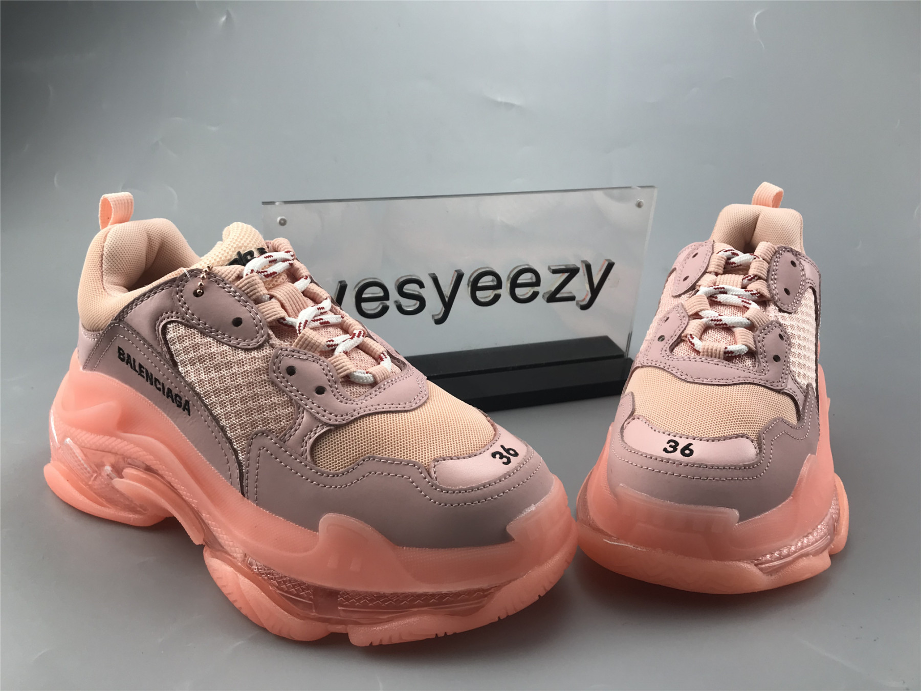 UA TRIPLE S SNEAKER PINK