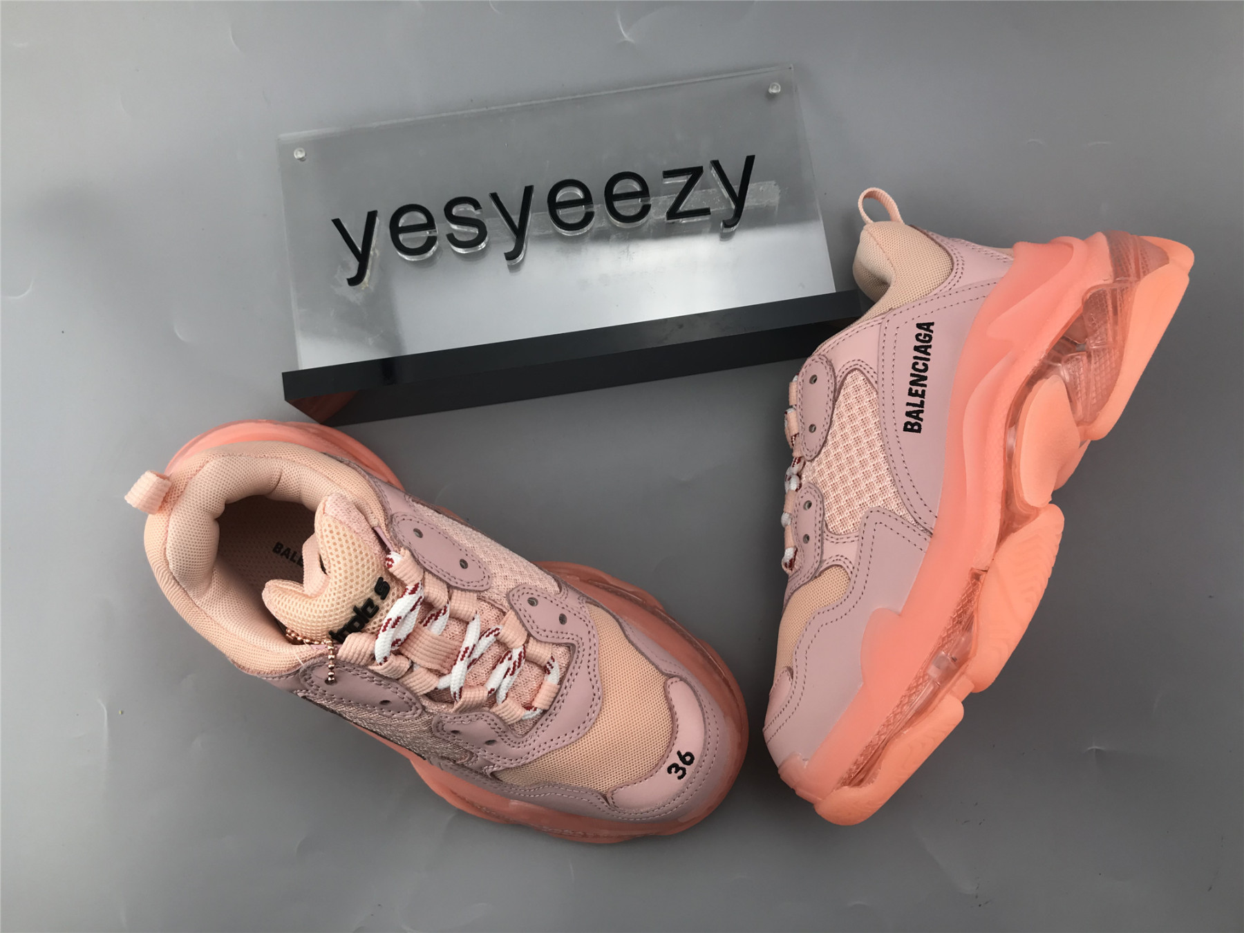 UA TRIPLE S SNEAKER PINK