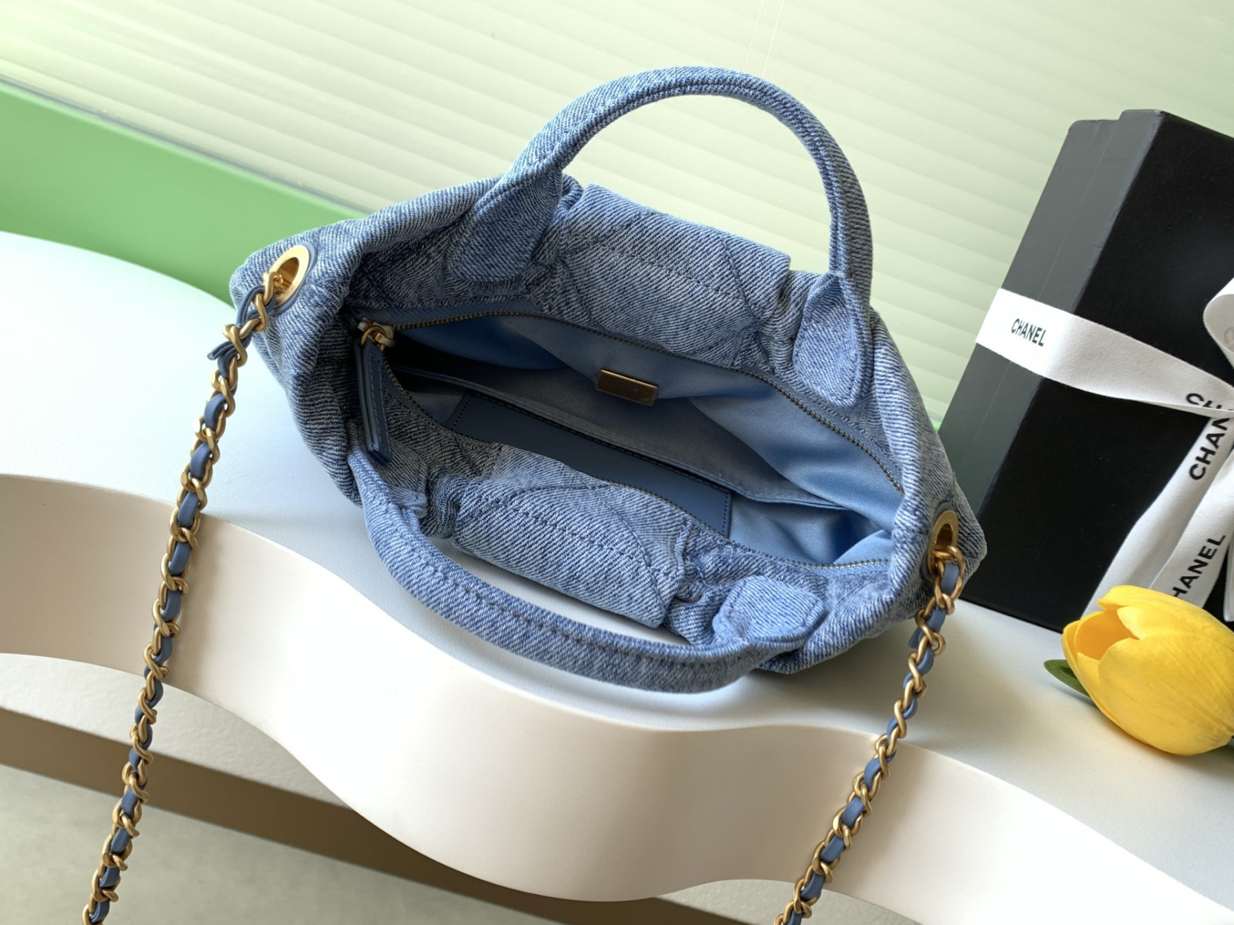 Chanel Mini Bow Bag 18x26x5cm