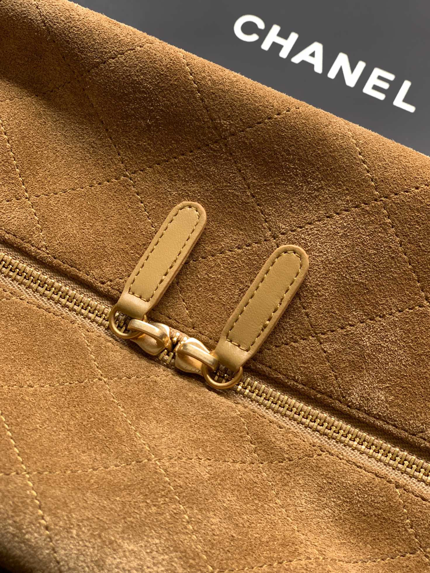 Chanel Boston Bag 41x31x23cm