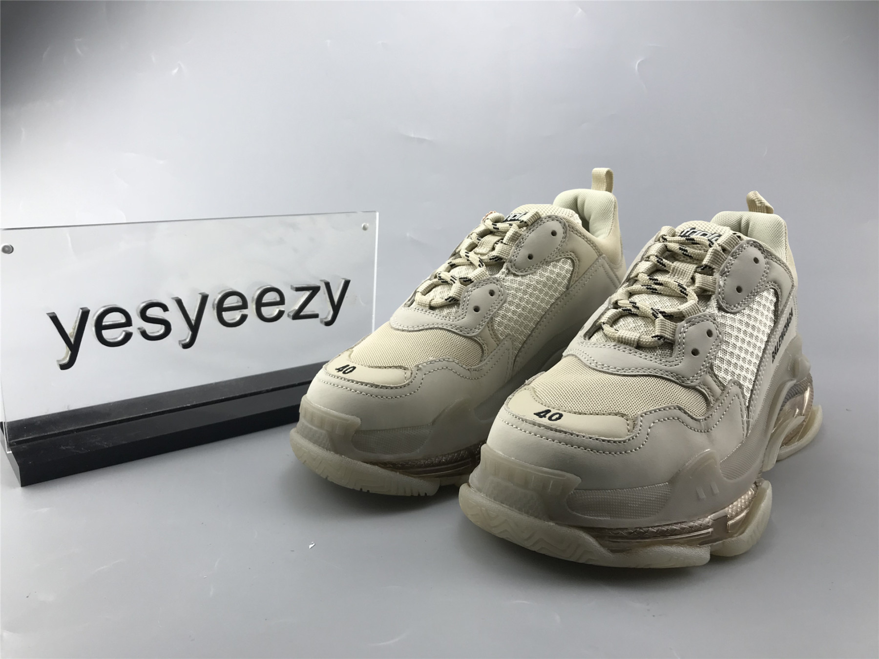 UA TRIPLE S CLEAR SOLE SNEAKER CRYSTAL