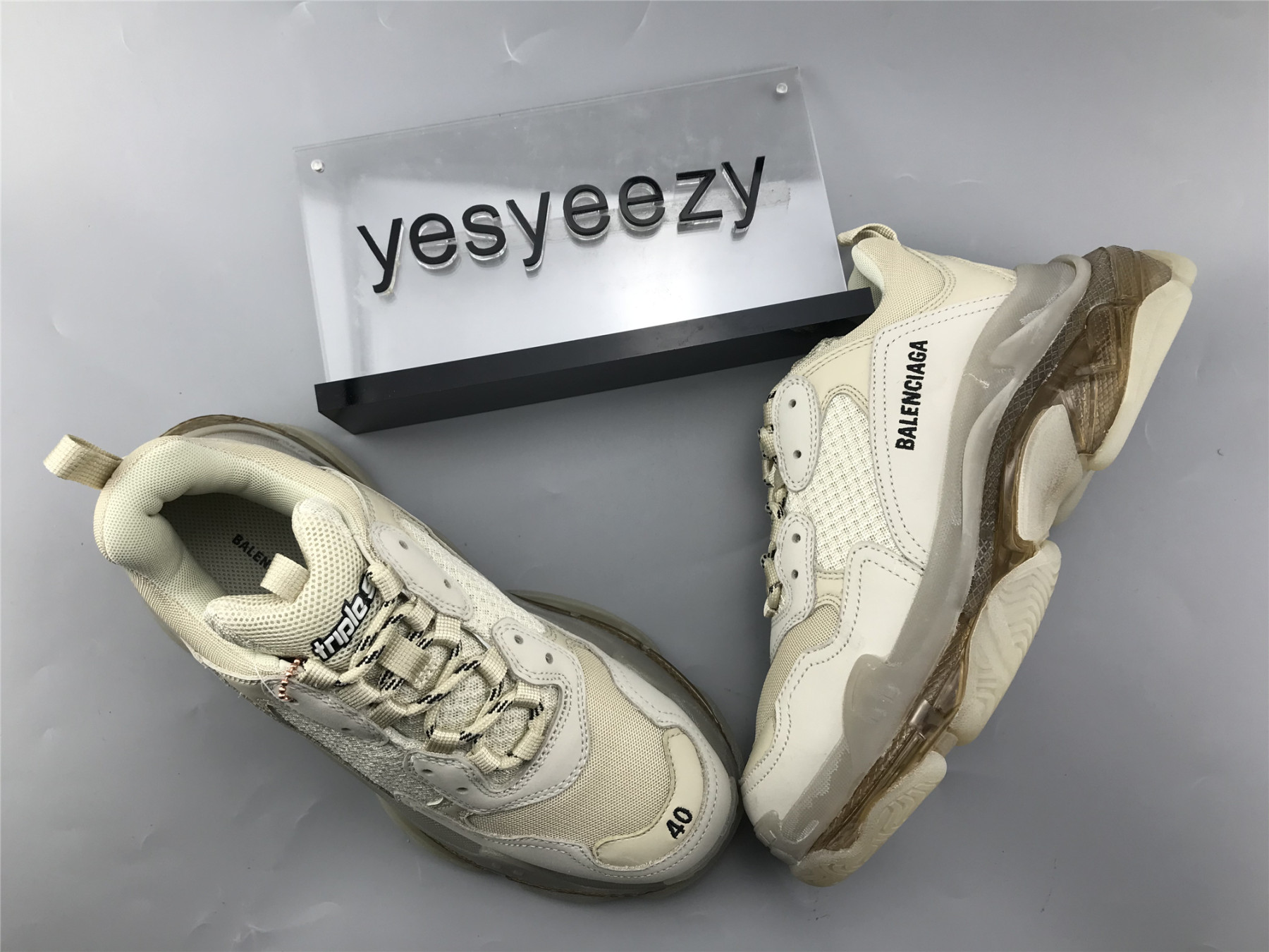 UA TRIPLE S CLEAR SOLE SNEAKER CRYSTAL