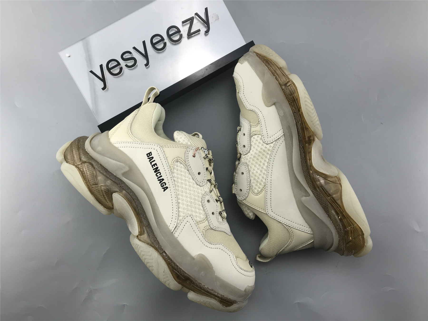 UA TRIPLE S CLEAR SOLE SNEAKER CRYSTAL